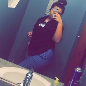 Meet your Posher, Victoria